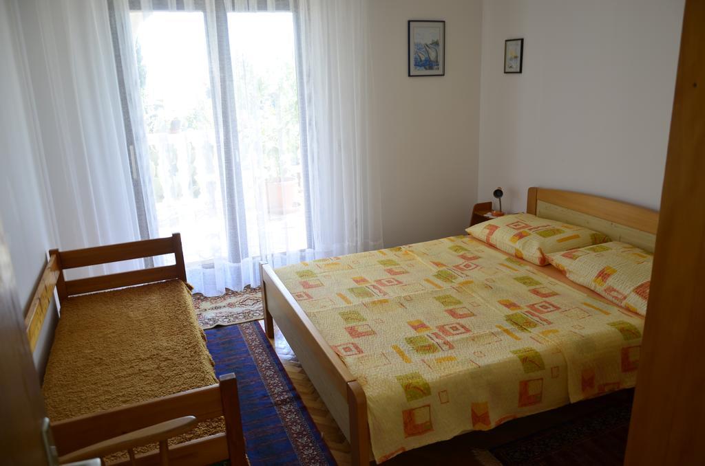 Apartment Anton Pinezići Zewnętrze zdjęcie